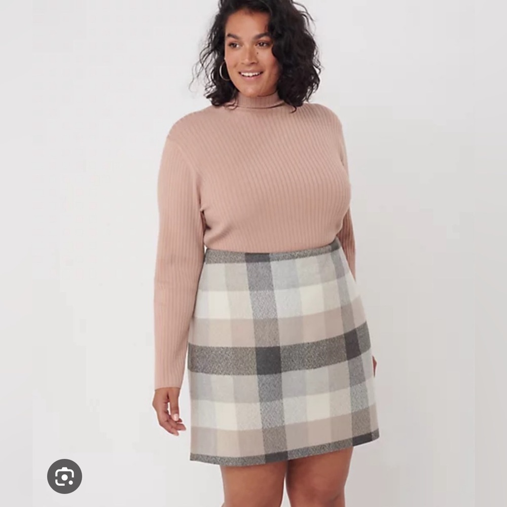 LOFT Check Print Suede Gray & Beige Shift Skirt Size 22 NWOT